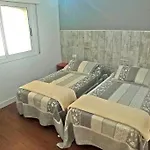 Casa Maximo En Con Patio Y Aparcamiento * Vigo
