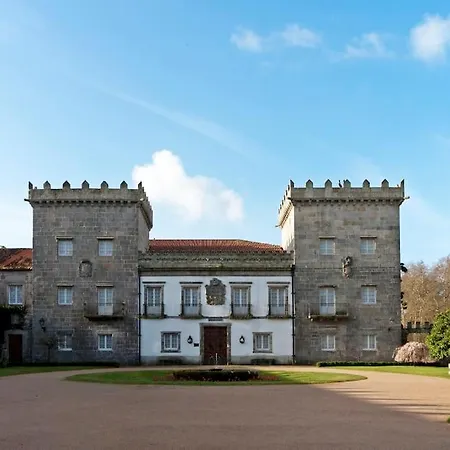 Casa Maximo En Con Patio Y Aparcamiento Vakantiehuis